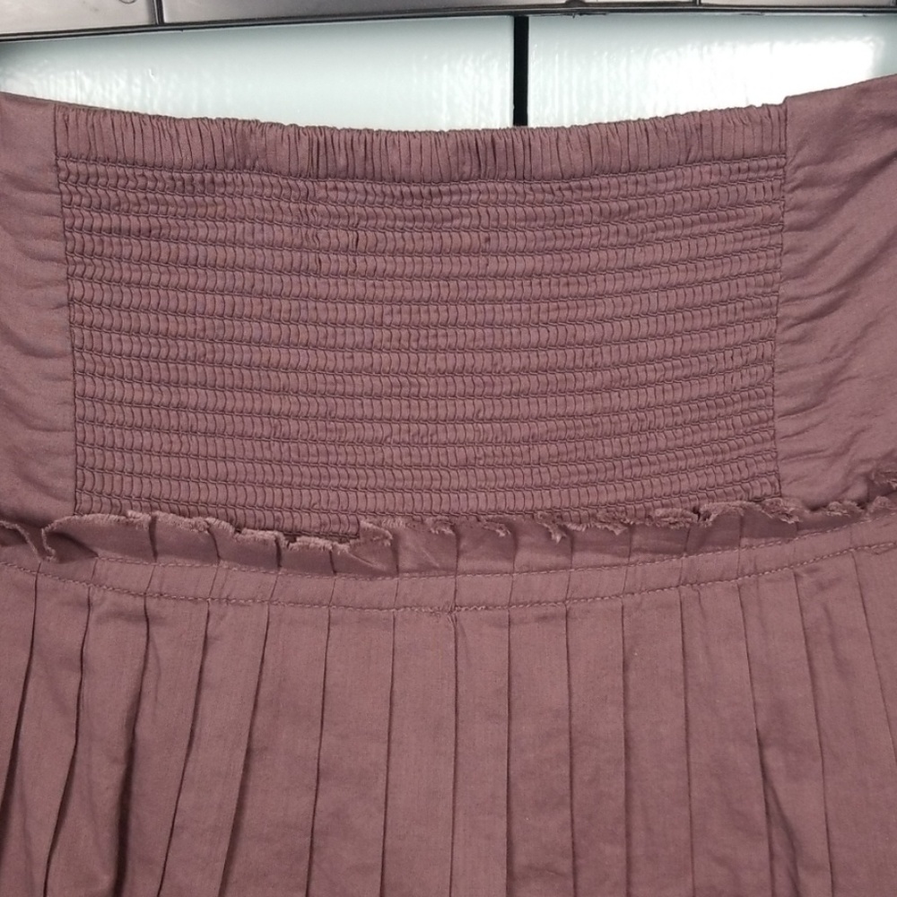 Banana Republic purple mini A line skirt size 6    *C7 - Picture 5 of 6